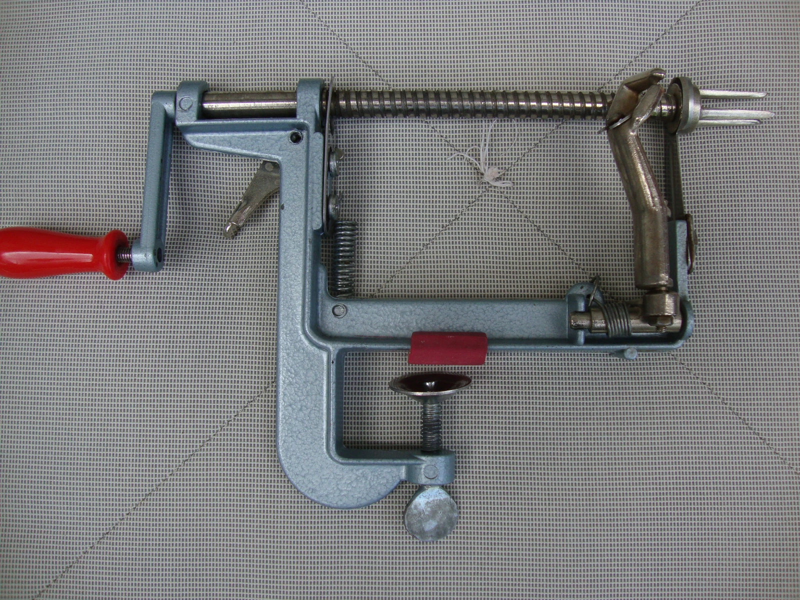 Norpro Apple Parer,Slicer,and Corer w/ Box and Intructions