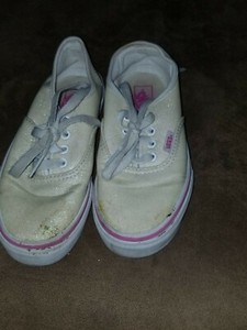 girls vans size 2