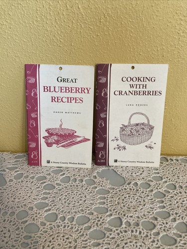 Storey's Country Wisdom Bulletins-Lot of 2 Blueberry &Cranberry