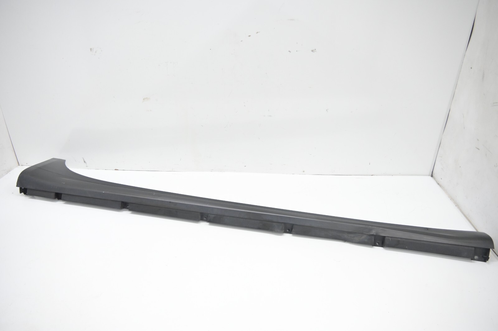 ⭐ 14-17 Maserati Ghibli Right Passenger Lower Rocker Panel Molding Cover Blk Oem