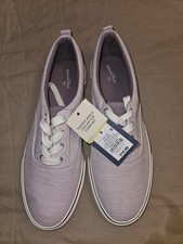 Women's Universal Thread Canvas Sneakers Size 9