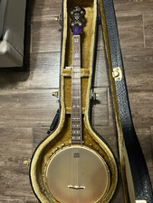 Morgan Monroe 5 String Banjo with open back Gold w/ Hard Case