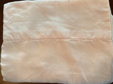 1 Pair Pillowcases Standard Charter Club Damask Stripe 550 TC 100 Cotton Pink