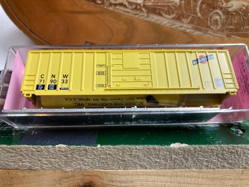 KIT BOXCAR CASA REDONDA ESCALA N CNW 50' PUERTA ÚNICA #719033 | Zustand: New