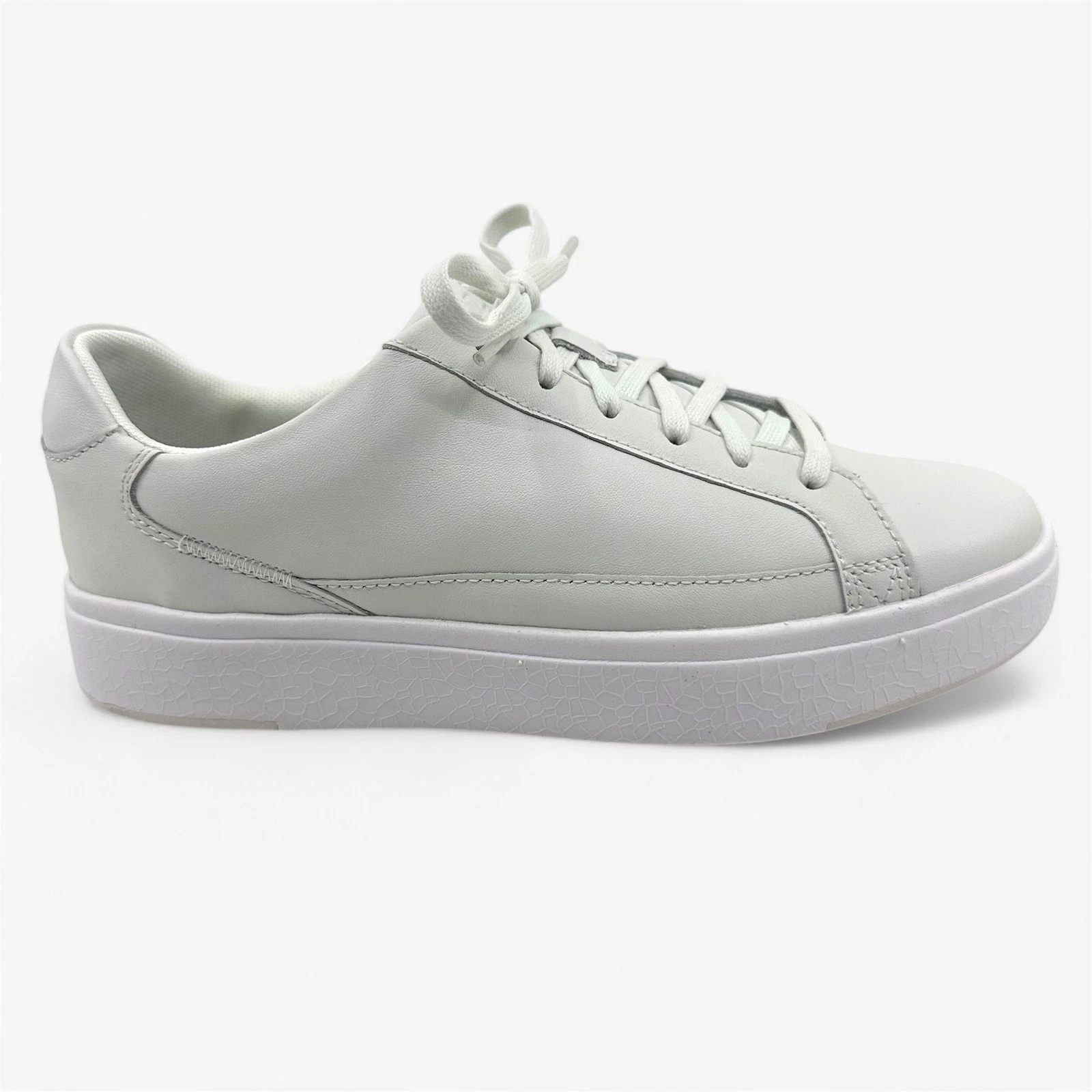 Kizik Vegas Ivory White Mens Athletic Sneaker