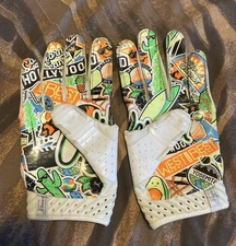 Under Armour LIMITED EDITION "CALIFORNIA" football gloves XL west coast theme