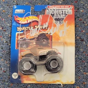 Hot Wheels Monster Jam Monster Mutt 1:64 Pull-Back Metal Truck