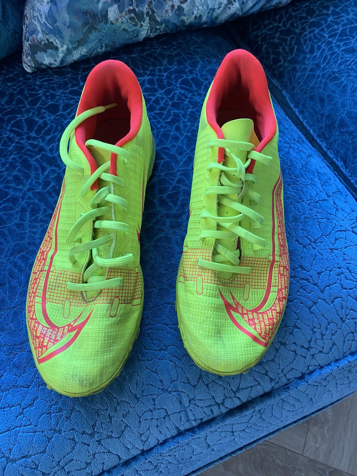 NIKE Size 7 Indoor Football Shoes/ Trainers Mercurial Superfly 8