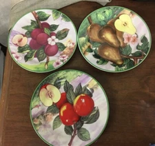 3 I. Godinger & Co. Home Essentials 7.5" Salad Plates Fruit Made in China