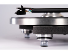 UNIVERSAL ADJUSTABLE ISOLATOR FEET SET 4 pcs TNG-SPINNER AIR MODEL