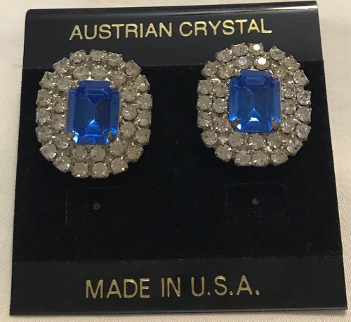 Vintage Large Sapphire rectangular gem with clear Rhinestones Crystals frame USA - Picture 3 of 4