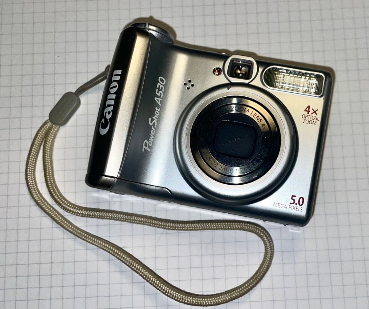 Canon Power Shot A530 Camera -Great- Working-Uses 2 AA Canon Power Shot A530 Camera -Great- Working-Uses 2 AA