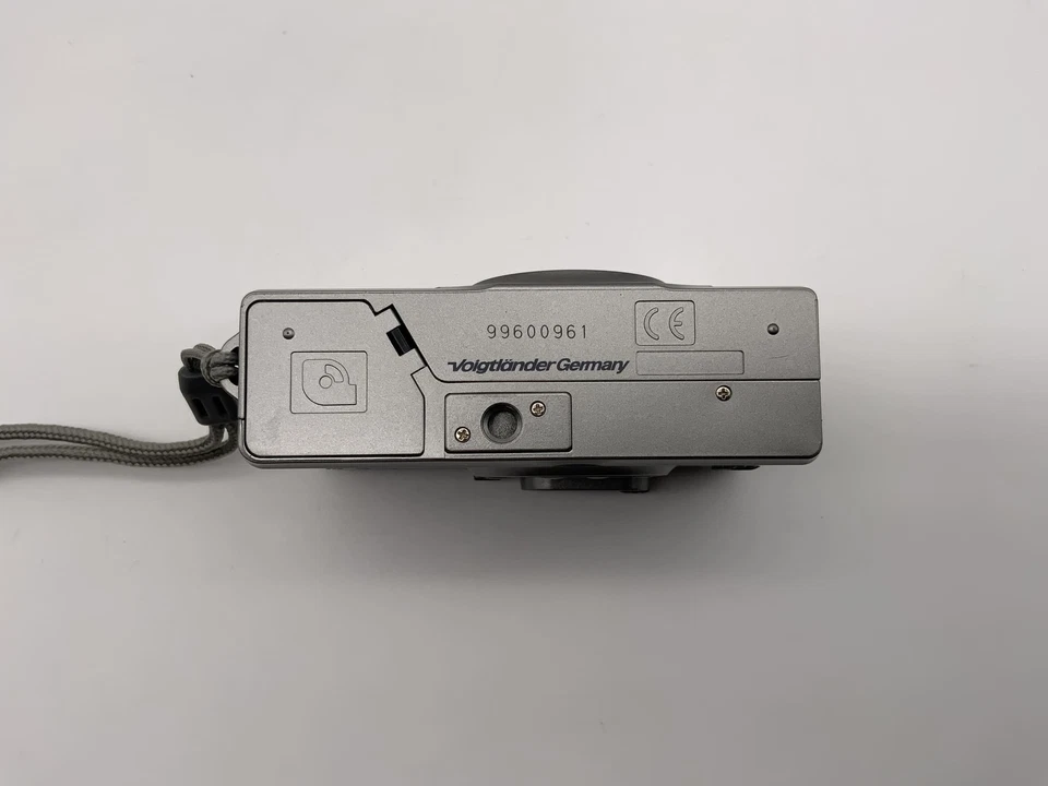 Cámara compacta Voigtländer Virtus Zoom 200 cámara apuntar y disparar APS Foto 4 de 4