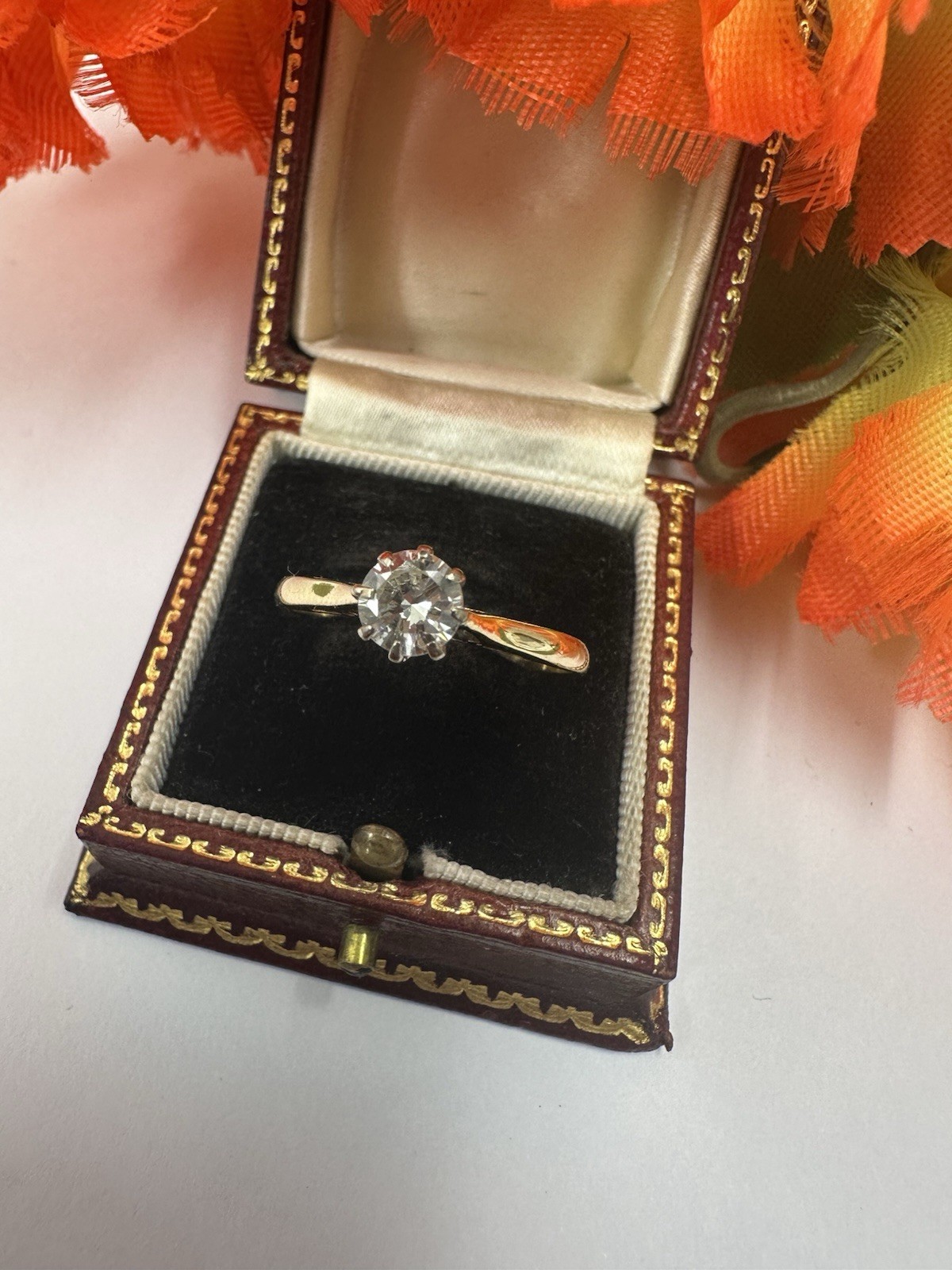Stunning 0.80ct 18ct Diamond Solitaire Ring