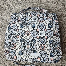 Vera Bradley Small Hanging Organizer Lisbon Medallion Travel Accessory Bag