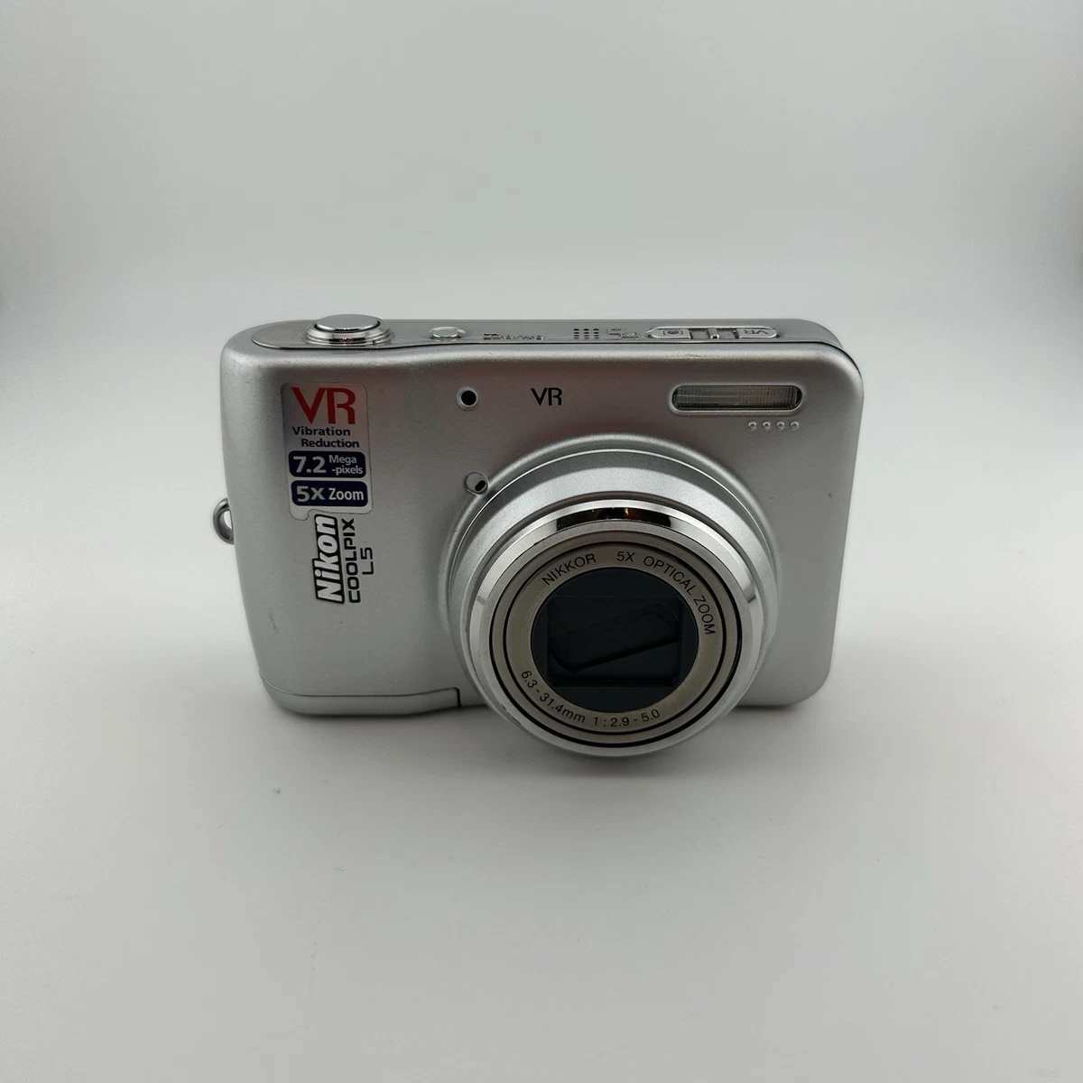 Nikon Coolpix L5 Digital Cameras with PictBridge Support for Sale