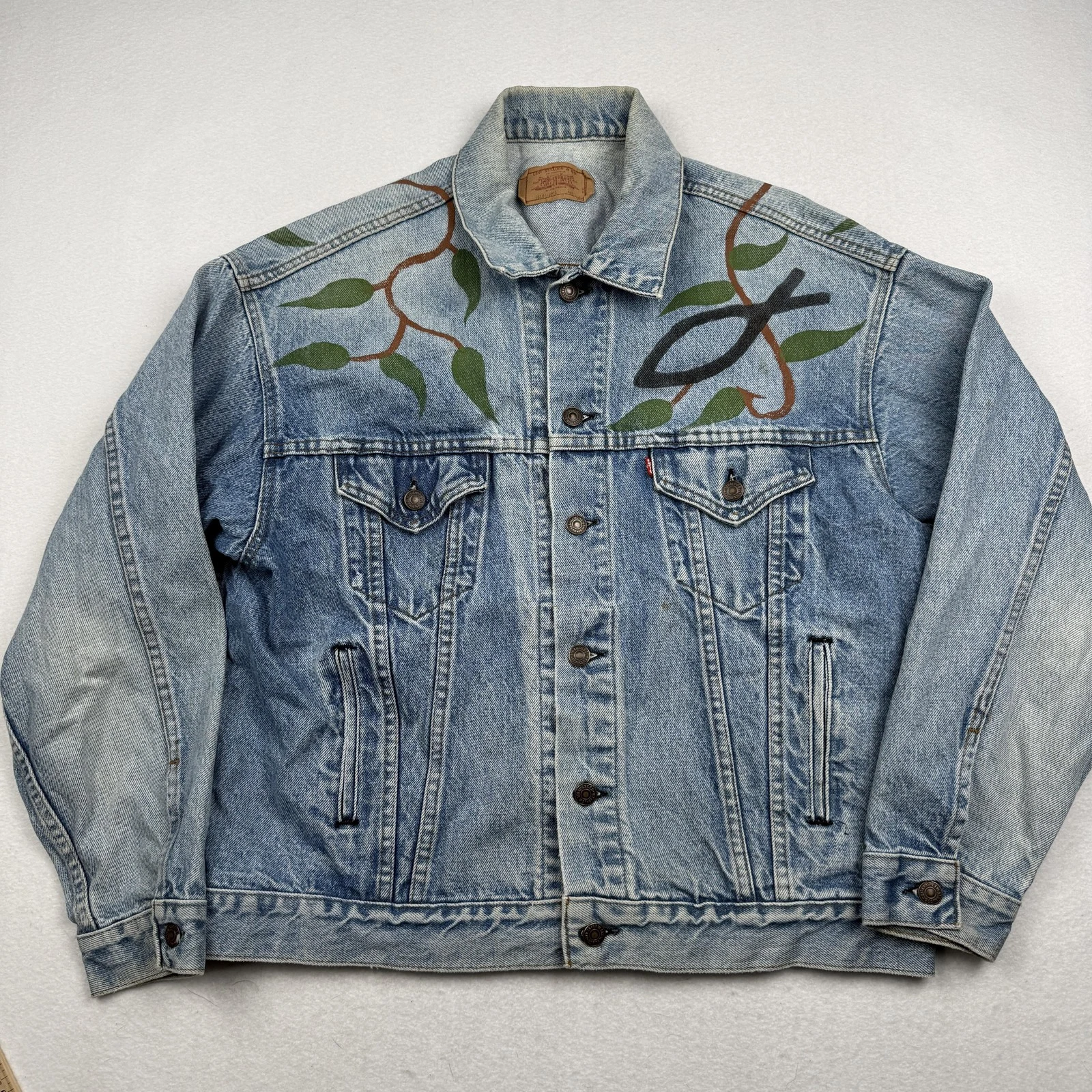Vintage Levi's Denim Jacket Mens Large Blue Hand Painted Dove USA 90s 70507-0214