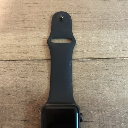 Apple Watch Series 3 38mm srebrna aluminiowa obudowa - GPS WR-50M - działa Acct Locked - Zdjęcie 4 z 7