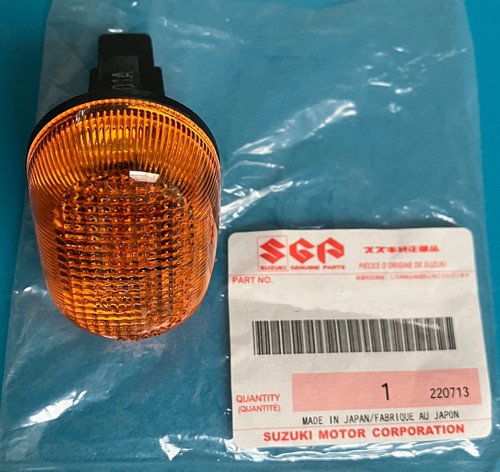 Side Lamp Assembly | ORANGE | Metro Swift 89-94 X-90 Esteem | Genuine OE! - Picture 3 of 6