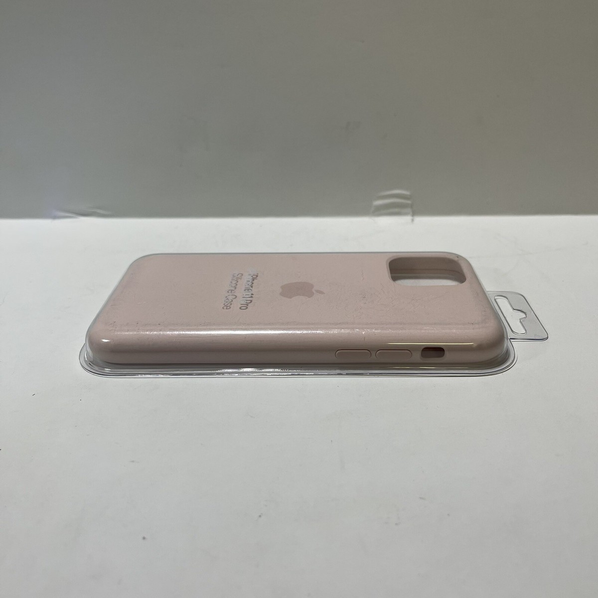 e-bay-　エトープ×サーモンピンク　iPhone11pro Apple Silicone Case for iPhone 11 Pro - Pink Sand for sale online