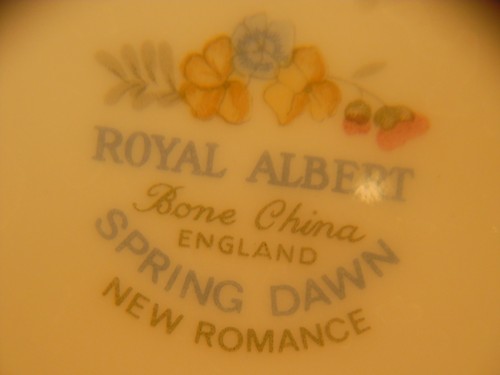 Royal Albert Bone China Small Dinner Set - Spring Dawn New Romance - Picture 8 of 8