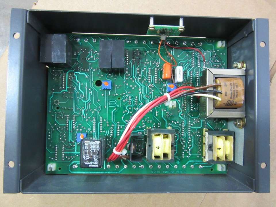Basler BE325A AutoSynchronizer Style C2N Very Good Condition!!! Free