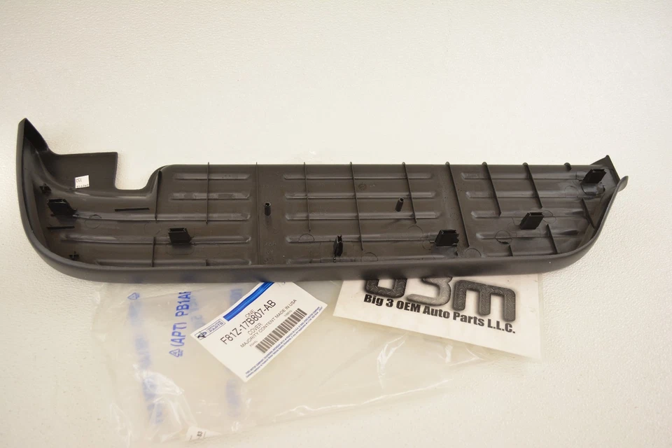 Ford Super Duty 1999-2007 negro diestro parachoques lateral del pasajero almohadilla de escalón superior nuevo OEM Foto 4 de 4