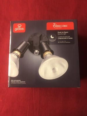 GLOBE Twin Head  Automatic Dusk to Dawn Security Flood Light, Spotlight, Outdoor