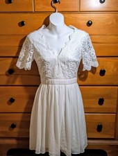 LULUS l NWOT Angel in Disguise White Lace Skater Dress XS Bridal White Lace