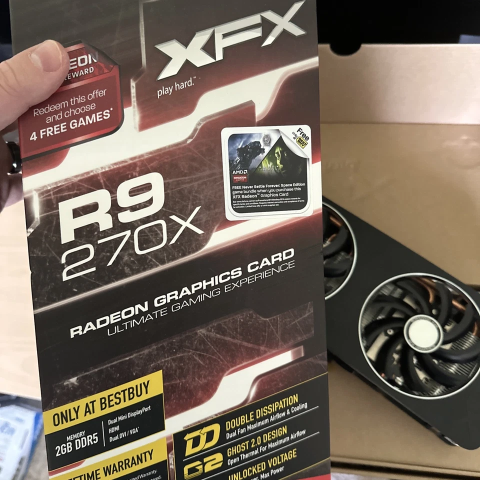 XFX AMD Radeon R9 270X 2GB / 2GB (max) GDDR5 PCI Express 3.0 x16 Video Card - Image 2 of 2
