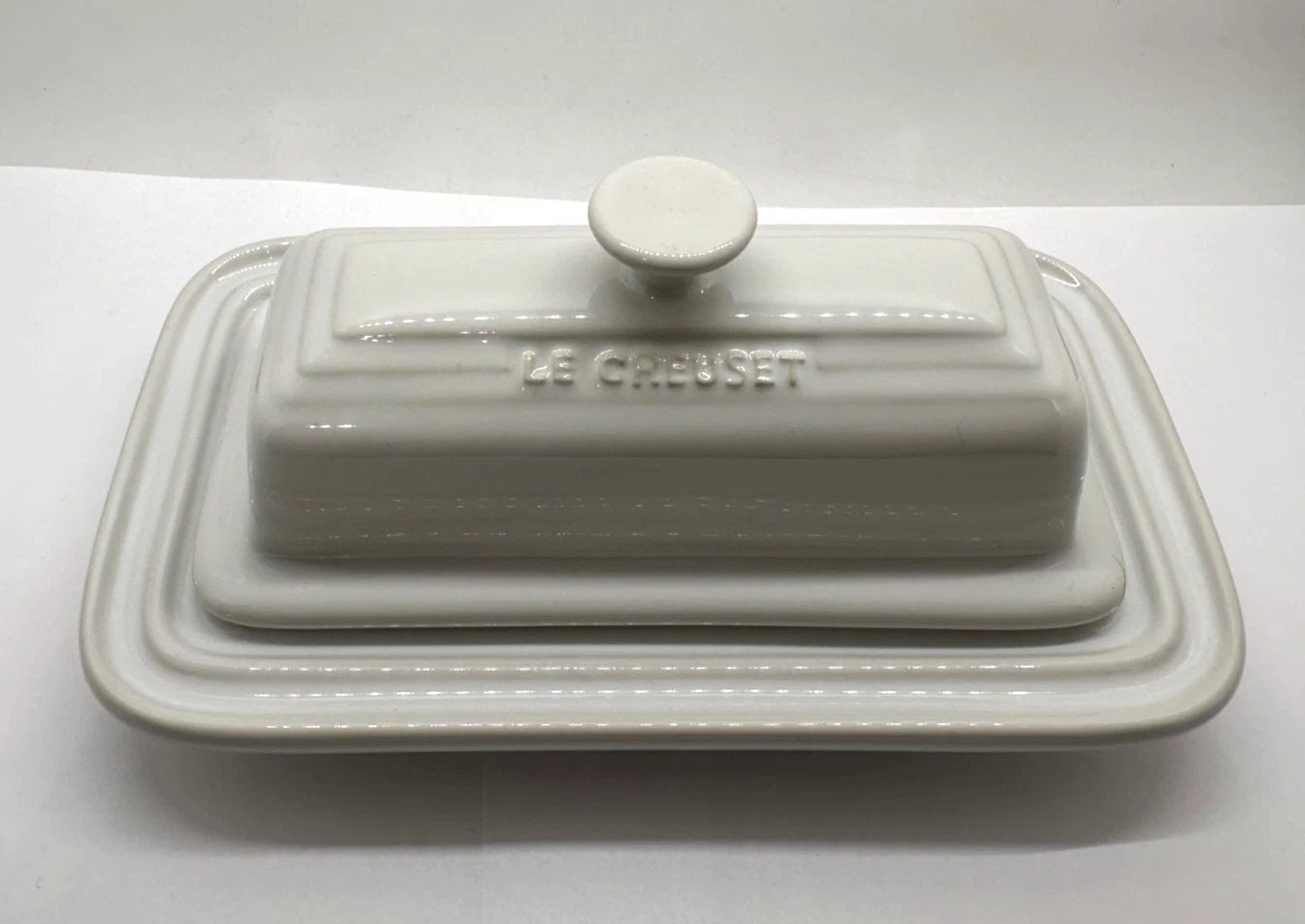 Le Creuset Butter Dish White Stoneware Rectangular Dish Retired (READ)