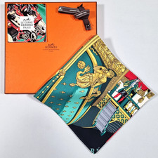 RARE VINTAGE HERMES Silk Scarf "VUE DU CARROSSE DE LA GALERE LA REALE" Carre 90