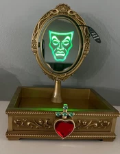 Bath & Body Works Disney Villains Evil Queen Magic Mirror Body Care Tray Lights