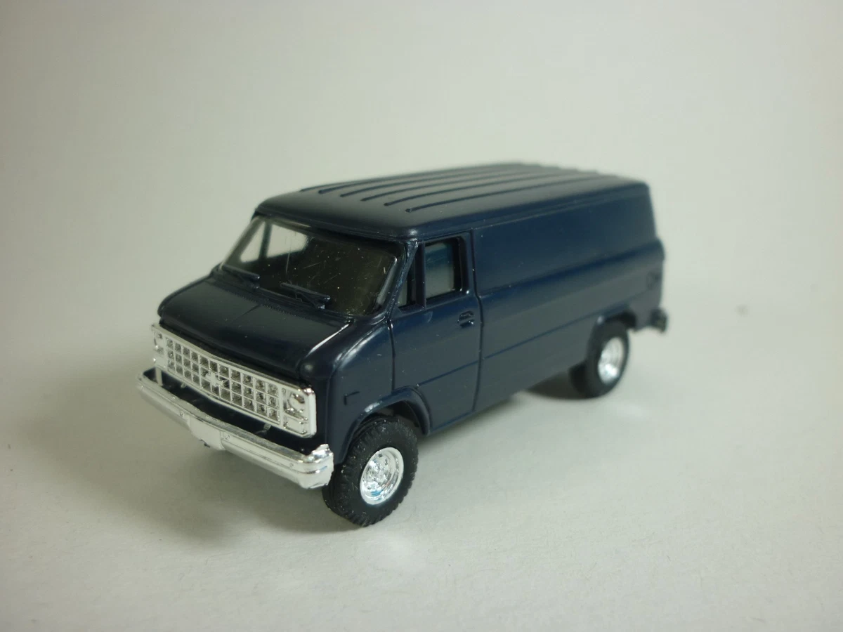 Maquette Fourgon Chevrolet Police Du Québec - Échelle 1:87/HO - Trident, Neuf Sous Blister