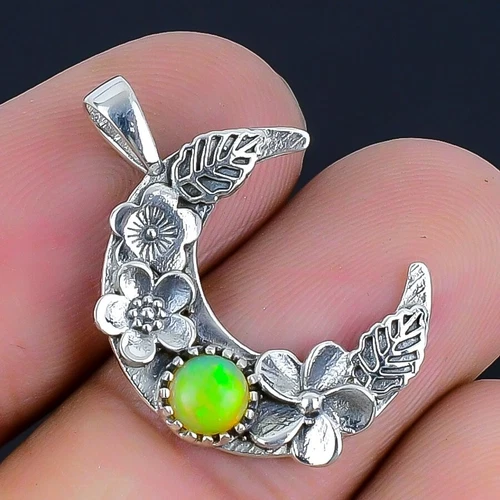 Ethiopian Opal Gemstone 925 Silver Bezel Trendy Handcrafted Elegant Boho Pendant