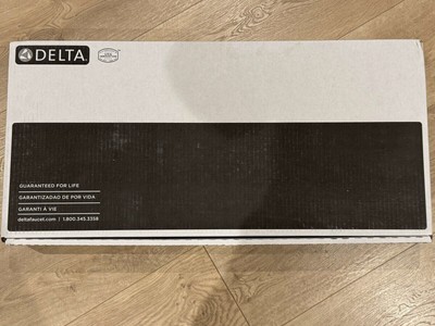 Delta 9113T-DST Essa Pull-Down Kitchen Faucet - Black
