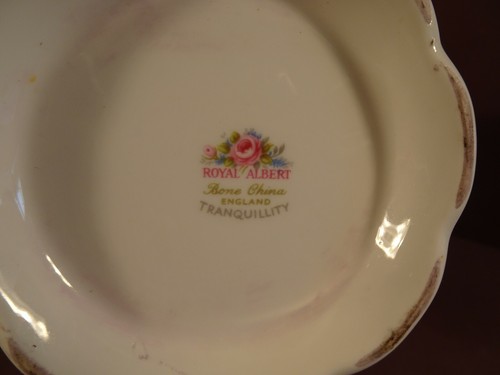 ROYAL ALBERT TRANQUILITY PATTERN, COFFEE POT, 1ST QUALITY WITH FLAWS - Picture 8 of 8