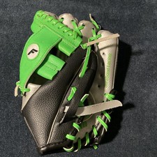 Youth Franklin RTP Ready To Play 24850 9  Baseball T-BALL Glove Right Hand Throw