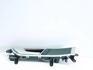AUDI A6 4A2, C8 Griff der linken hinteren inneren Öffnung 4F0837019C 31359180