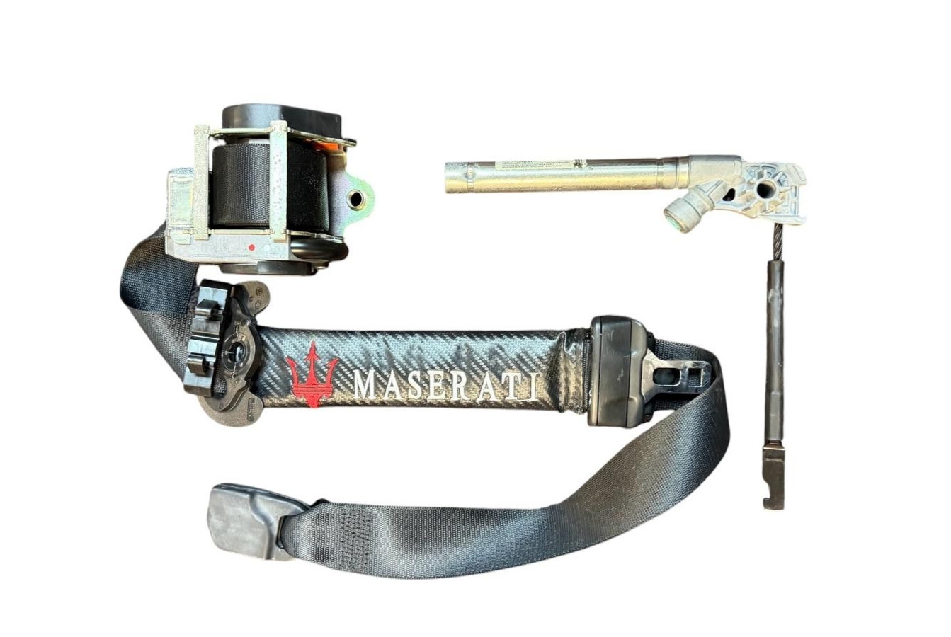 2016 MASERATI GHIBLI FRONT RIGHT SEAT BELT SEATBELT RETRACTOR & TENSIONER OEM