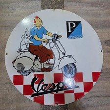 INSEGNA SMALTATA PORCELLANA VESPA TINTIN 29 X 29 POLLICI