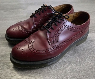 Brogue Dr Martens Cherry Shoes 3989 Smooth Leather Brogue Shoes In