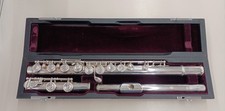 Yamaha YFL-811 Flute Professional Silver Flute InstrumentUsed
