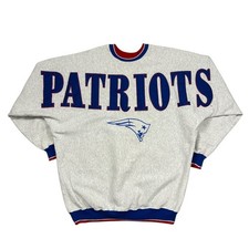 VTG 90s NFL NEW ENGLAND PATRIOTS LEGENDS SPELL OUT SWEATSHIRT XXL MADE IN USA