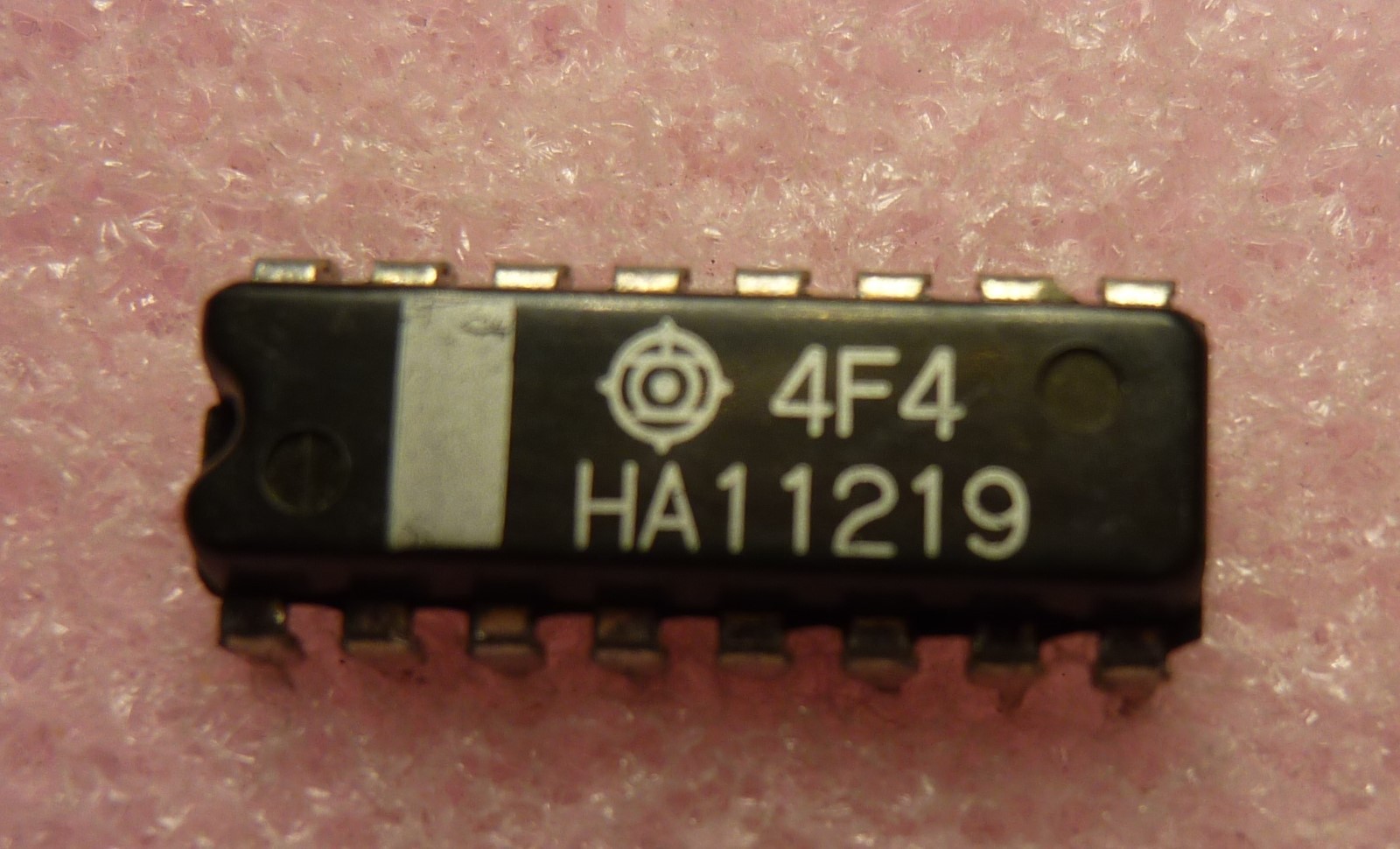 Circuit Intégré Hitachi HA1197 - DIP 16 Broches, 1 Pièce, Neuf En Emballage