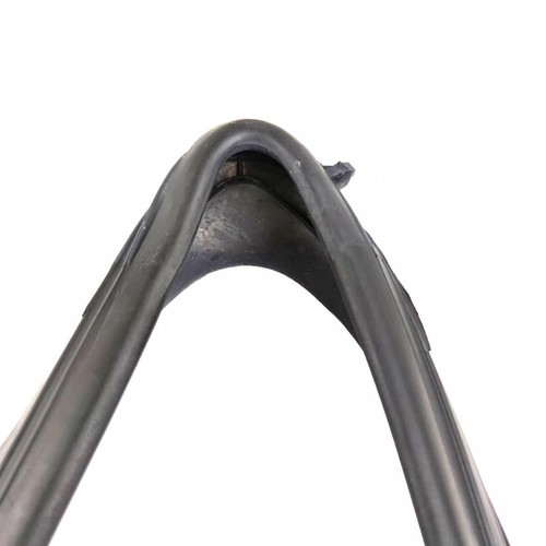Glass Run Door Channel Front LH Fits Toyota Hiace Commuter KDH220 2005-18 E05 - Picture 4 of 7