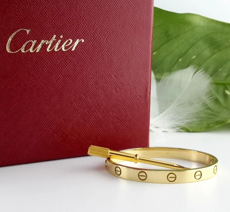 PULSEIRA CARTIER LOVE CLASSIC OURO AMARELO 18K TAMANHO 21 COM CAIXA E CERTIFICADO - B3922