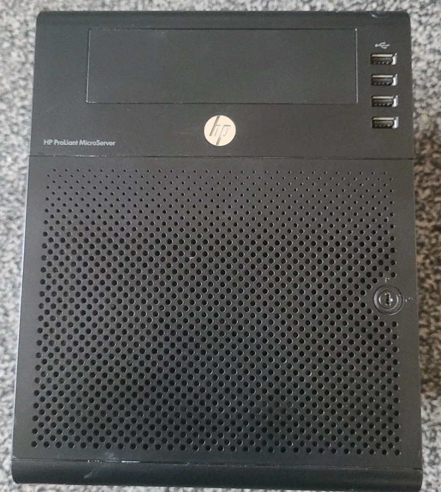 HP PRoLiant Micro Server HSTNS-5151 Dual-Core Processor 2x 500GB HDDs Free Post - Image 2 of 3