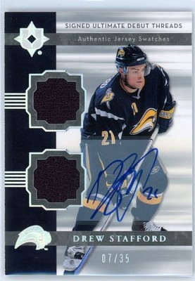 2006-07 ULTIMATE COLLECTION ROOKIE AUTO DEBUT THREADS JERSEY /35 DREW STAFFORD