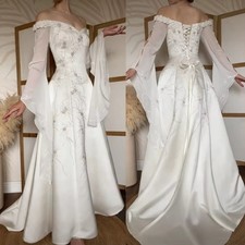 Victorian Wedding Dresses Off Shoulder Fairy Sleeved Vintage Lace-Up Back Gowns